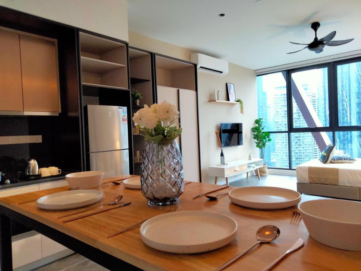 Scarletz Suites Klcc I Homebrickz Kuala Lumpur Eksteriør bilde