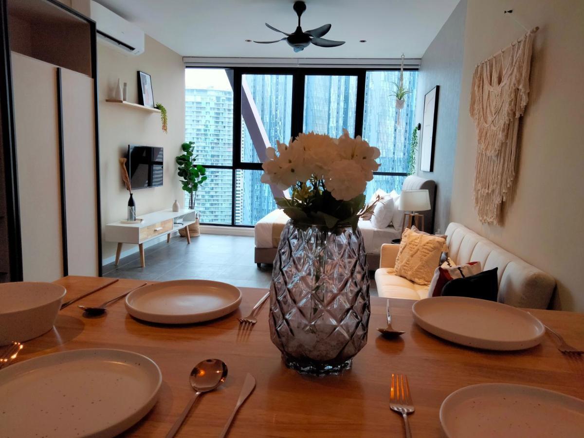 Scarletz Suites Klcc I Homebrickz Kuala Lumpur Eksteriør bilde