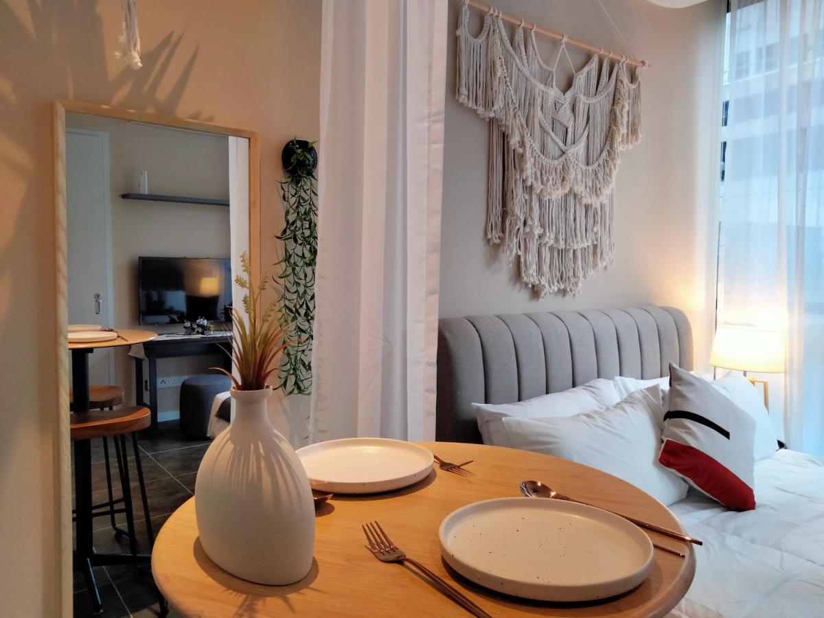 Scarletz Suites Klcc I Homebrickz Kuala Lumpur Eksteriør bilde